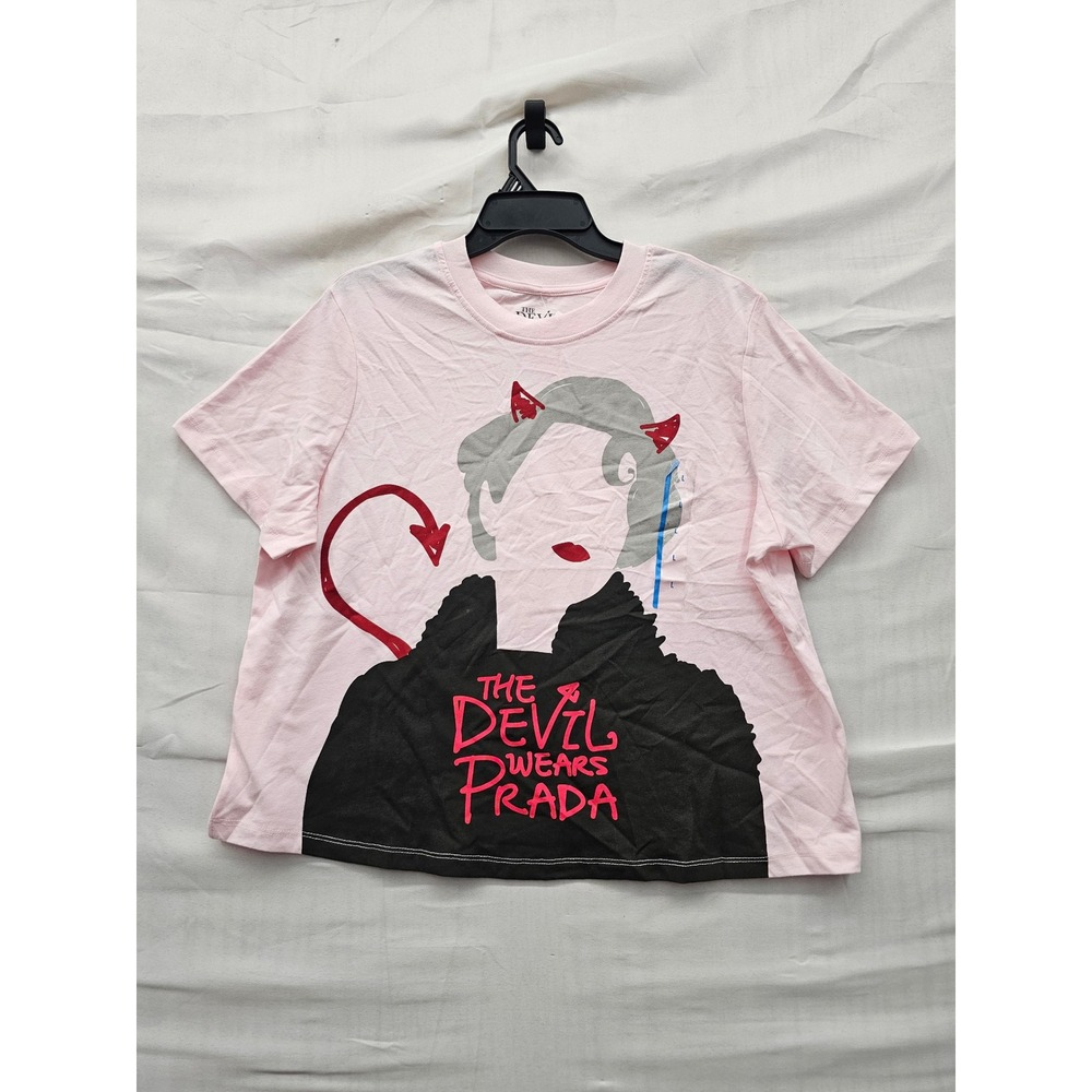 The Devil Wears Prada Womens Graphic T-Shirt Pink Cotton Blend Casual Size Large